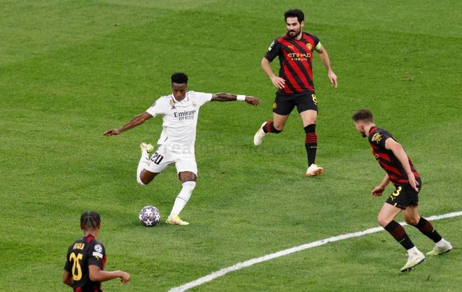 扮演着驱动 扮演着驱动