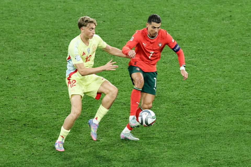 会是远藤航 会是远藤航