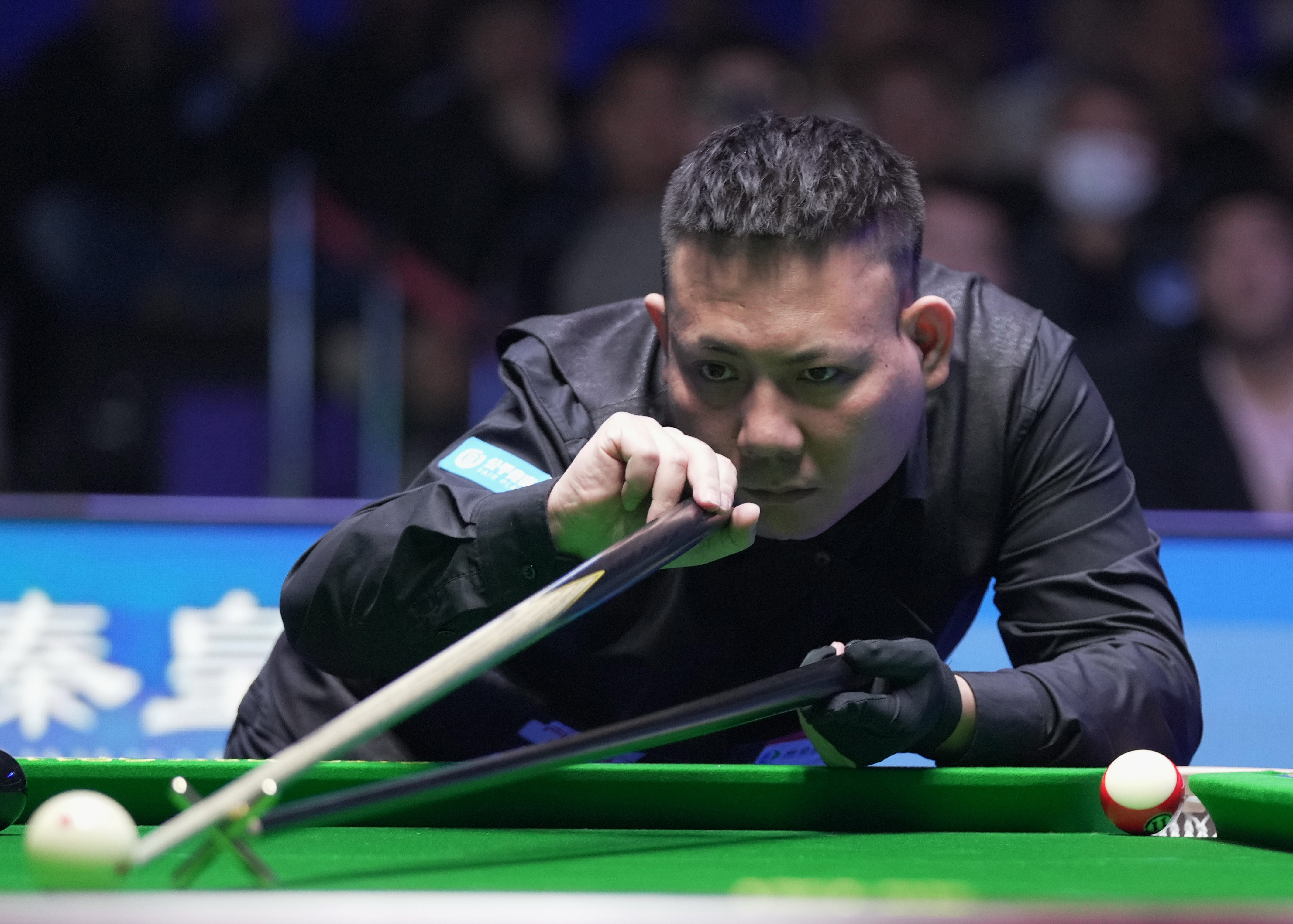 站在亚冬会 站在亚冬会