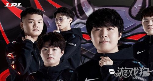 凯尔特人三分火力持续爆发，创下20+三分历史记录！.